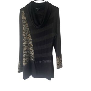 Michael Tyler Women's Size Large Animal Print Gray Cowl Neck Tunic Sweater